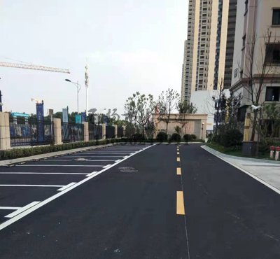 小區(qū)停車(chē)位劃線(xiàn),小區(qū)停車(chē)位劃線(xiàn)多少錢(qián)一米？