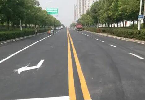 蘇州道路劃線的材料怎么樣選擇好的？