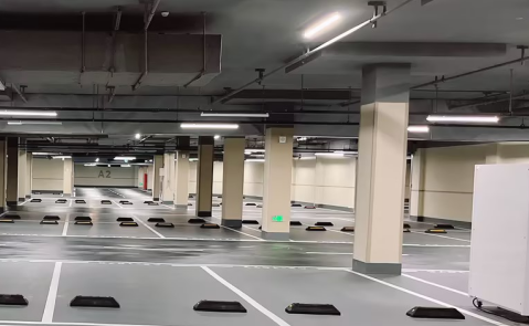 徐州廠區(qū)劃線專業(yè)施工團隊，為您提供經驗豐富的服務