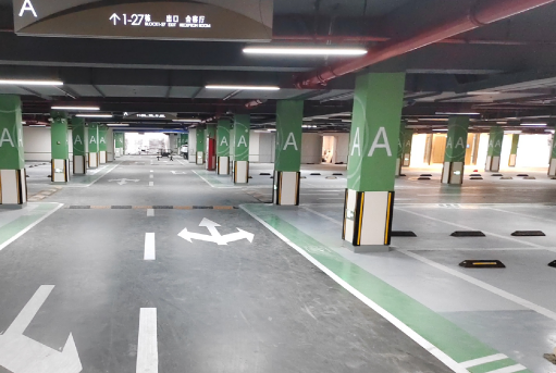 蘇州廠區(qū)專業(yè)停車場劃線施工，13年施工經(jīng)驗(yàn)