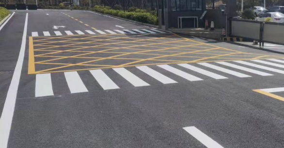 蘇州工廠道路劃線(xiàn)攻略，讓廠區(qū)交通“靚”起來(lái)